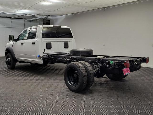 2026 RAM 5500 Chassis RAM 5500 TRADESMAN CHASSIS CREW CAB 4X4 84 CA