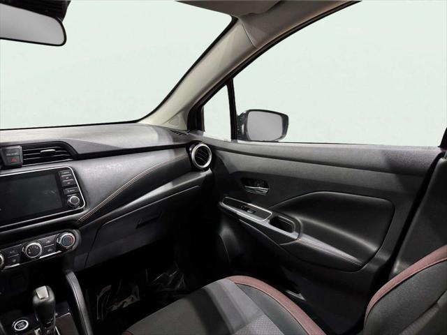 2021 Nissan Versa SR Xtronic CVT