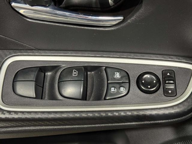 2021 Nissan Versa SR Xtronic CVT