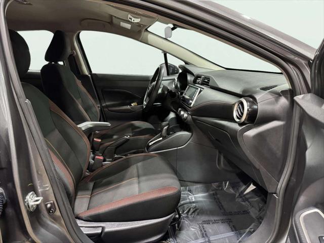 2021 Nissan Versa SR Xtronic CVT