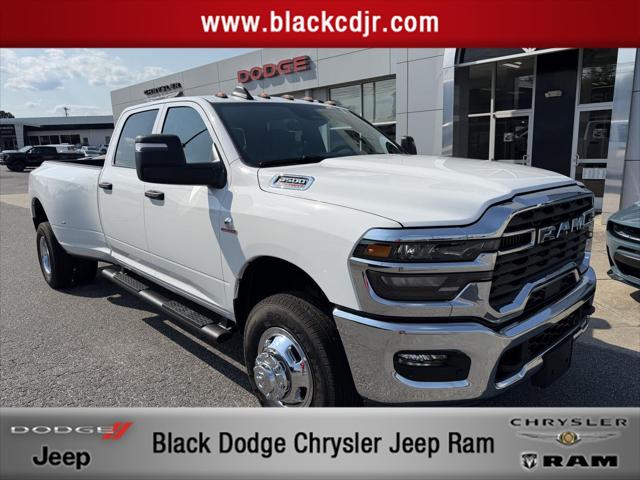2026 RAM Ram 3500 RAM 3500 TRADESMAN CREW CAB 4X4 8 BOX 2026 RAM Ram 3500 RAM 3500 TRADESMAN CREW CAB 4X4 8 BOX