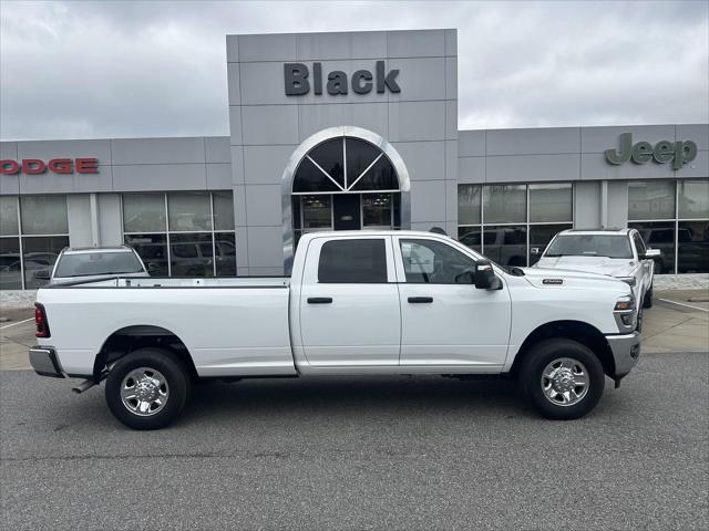 2026 RAM 2500 RAM 2500 TRADESMAN CREW CAB 4X4 8 BOX