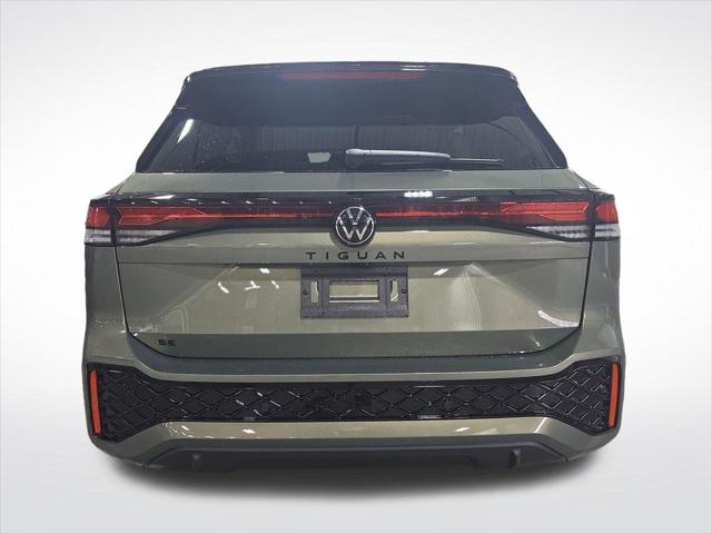2026 Volkswagen Tiguan SE R-Line Black