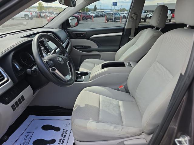 2019 Toyota Highlander LE