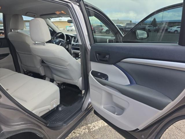 2019 Toyota Highlander LE