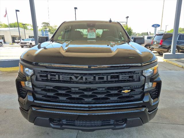 2026 Chevrolet Silverado 1500 4WD Crew Cab Short Bed Custom
