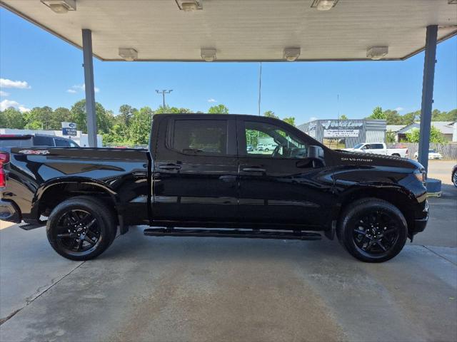 2026 Chevrolet Silverado 1500 4WD Crew Cab Short Bed Custom