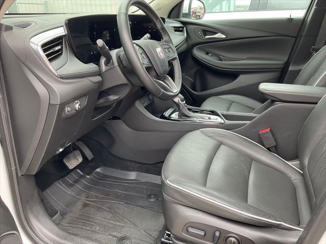 2025 Buick Encore GX Avenir AWD