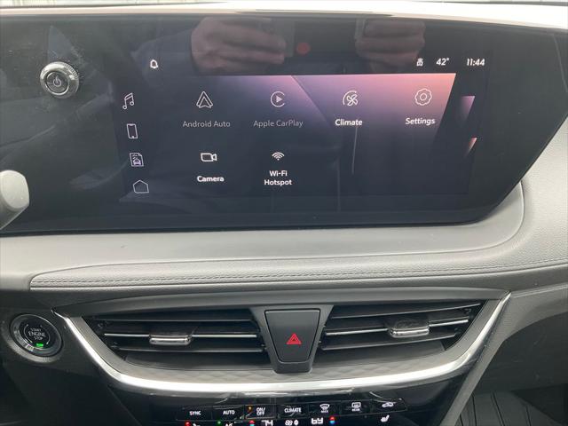 2025 Buick Encore GX Avenir AWD
