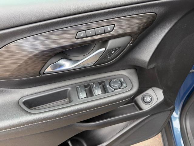 2024 GMC Terrain AWD SLT