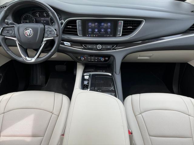 2023 Buick Enclave Essence AWD