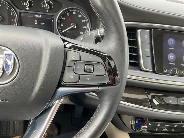 2023 Buick Enclave Essence AWD