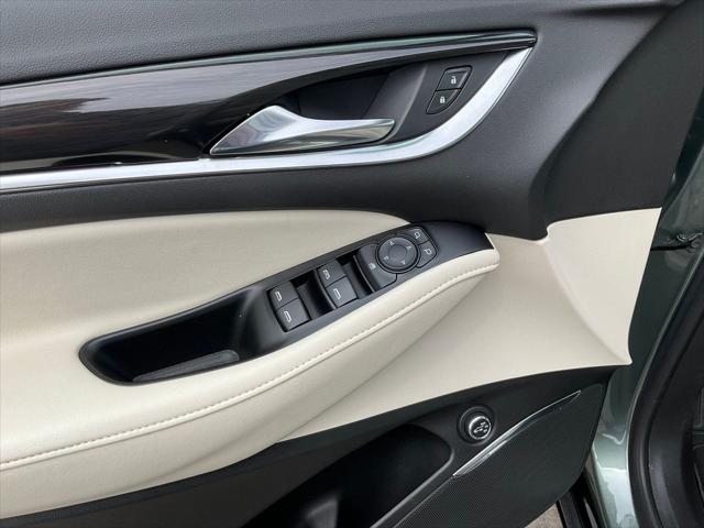 2023 Buick Enclave Essence AWD