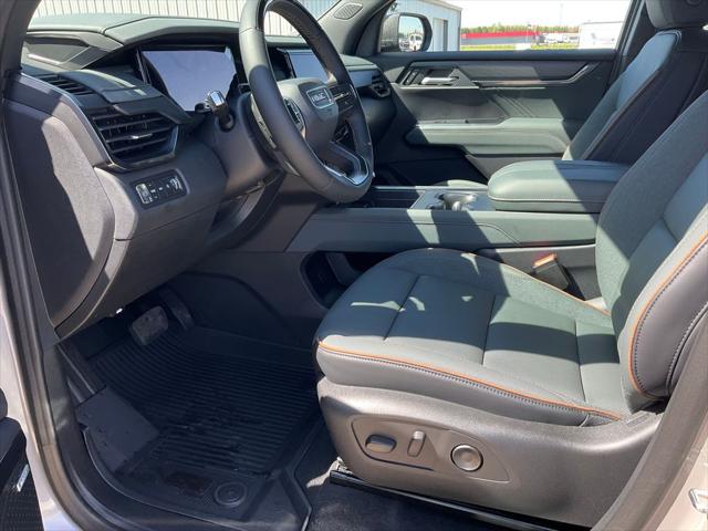 2026 GMC Acadia AT4 AWD
