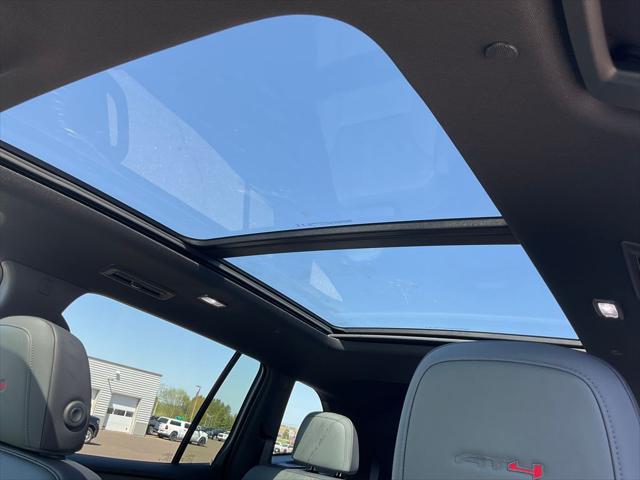 2026 GMC Acadia AT4 AWD