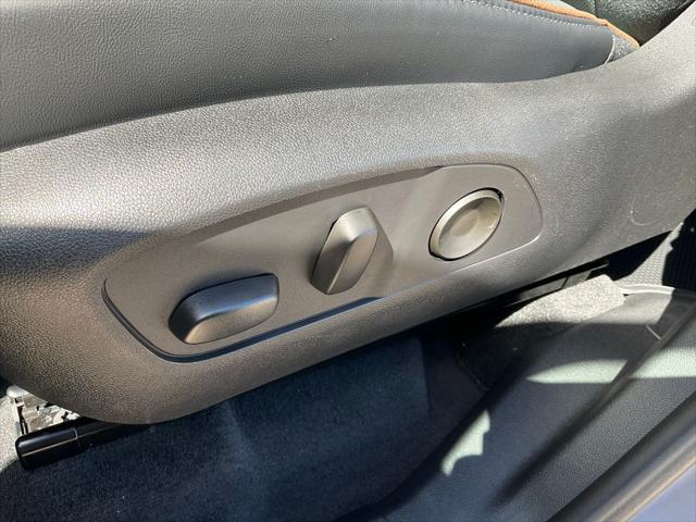 2026 GMC Acadia AT4 AWD