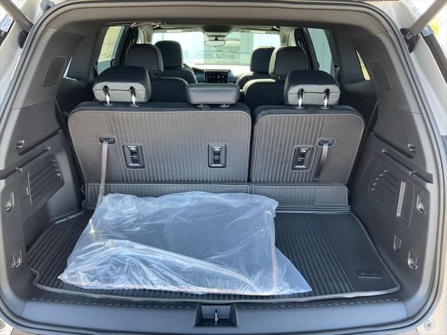 2026 GMC Acadia AT4 AWD