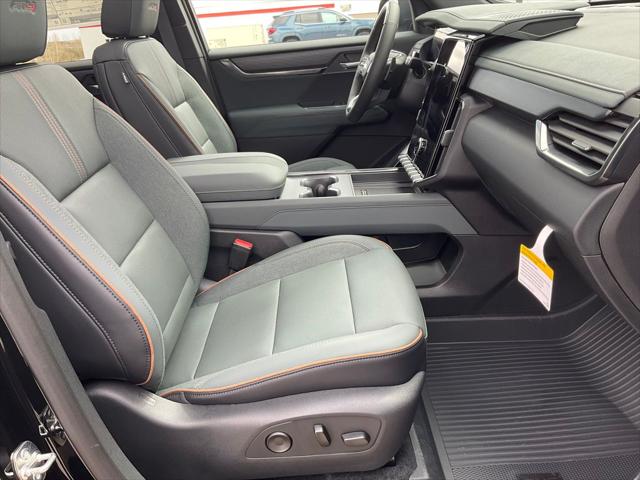 2026 GMC Acadia AT4 AWD