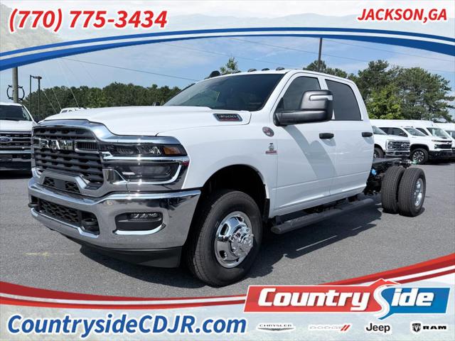 2026 RAM 3500 Chassis RAM 3500 TRADESMAN CREW CAB CHASSIS 4X4 60 CA