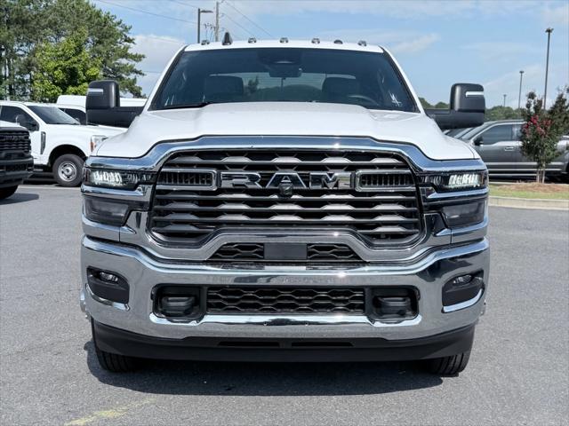 2026 RAM 3500 Chassis RAM 3500 TRADESMAN CREW CAB CHASSIS 4X4 60 CA