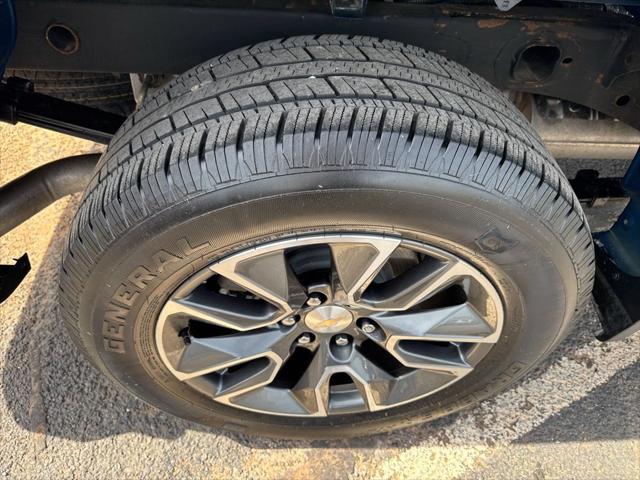 2024 Chevrolet Silverado 1500 4WD Crew Cab Short Bed LT with 2FL