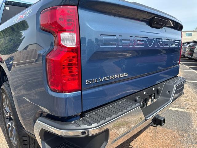 2024 Chevrolet Silverado 1500 4WD Crew Cab Short Bed LT with 2FL