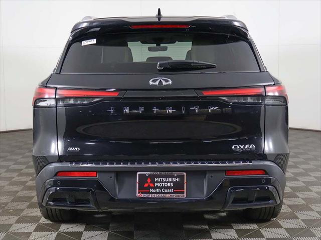 2023 INFINITI QX60 LUXE AWD