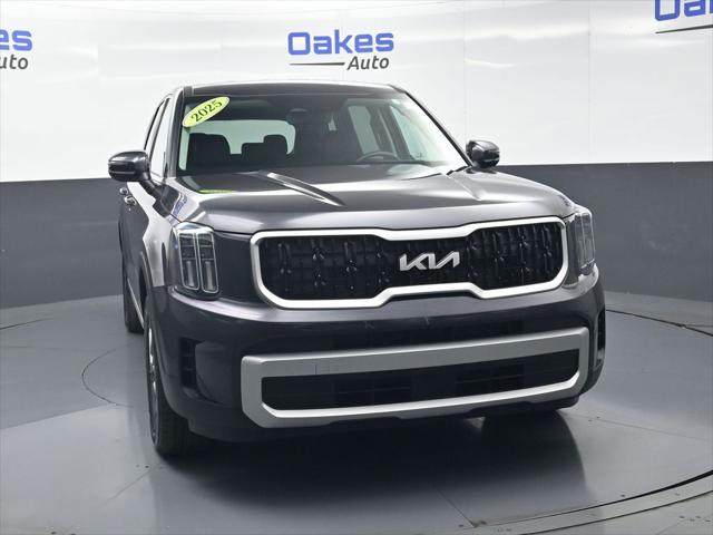 2025 Kia Telluride LX