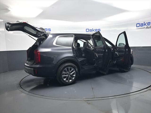 2025 Kia Telluride LX