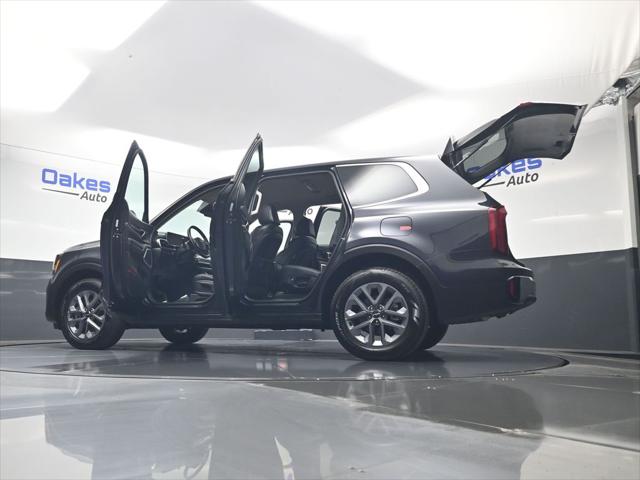 2025 Kia Telluride LX