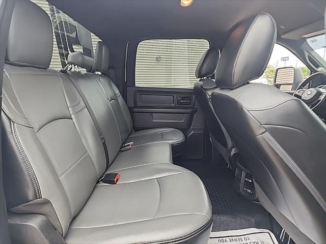 2024 Ram 3500 Tradesman/SLT/Laramie/Limited