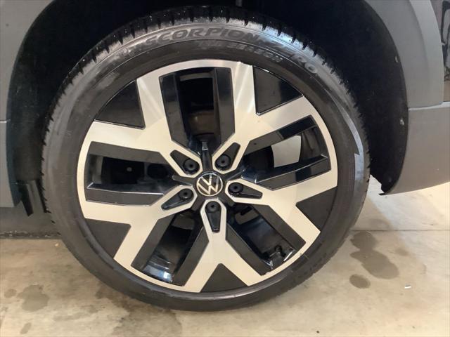 2023 Volkswagen Taos 1.5T SEL