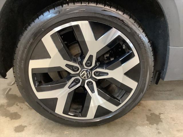 2023 Volkswagen Taos 1.5T SEL