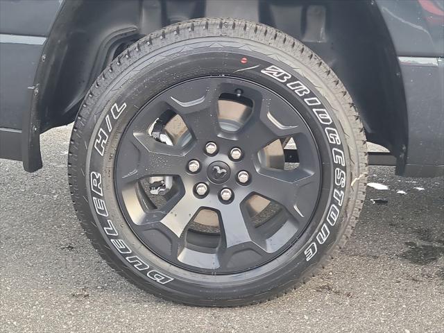 2026 Ram 1500 Express Crew Cab 4x4 5'7" Box