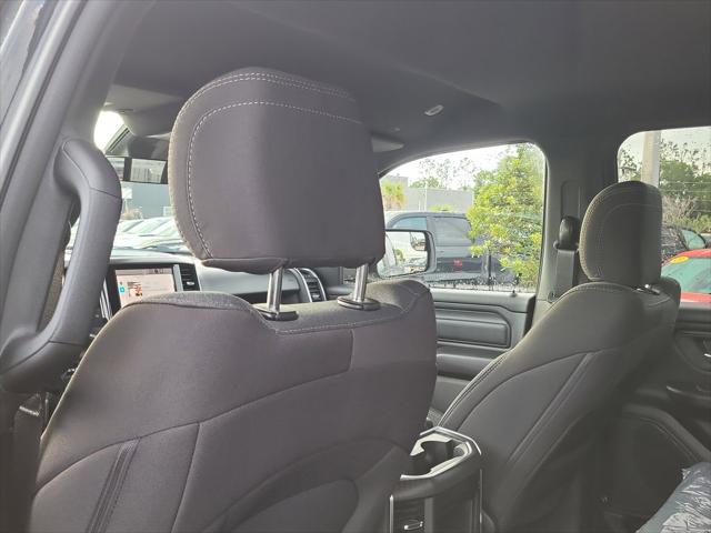 2026 Ram 1500 Express Crew Cab 4x4 5'7" Box