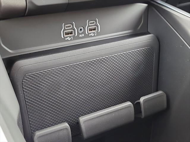 2026 Ram 1500 Express Crew Cab 4x4 5'7" Box