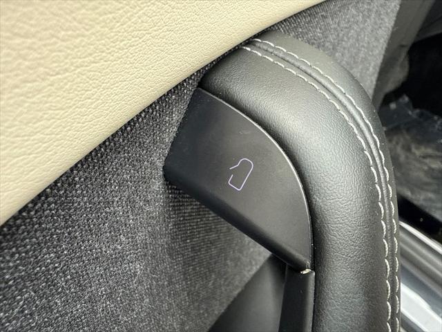 2021 Tesla Model S Plaid Tri Motor All-Wheel Drive