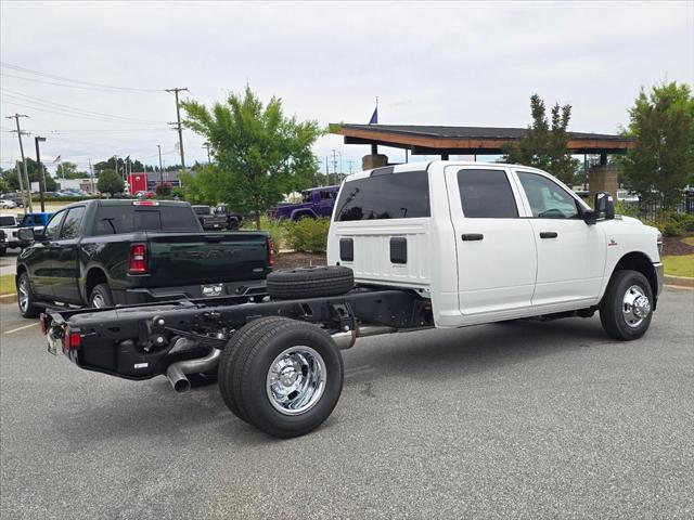 2026 RAM 3500 Chassis RAM 3500 TRADESMAN CREW CAB CHASSIS 4X4 60 CA