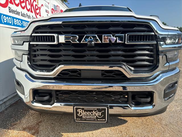 2026 Ram 2500 Tradesman Crew Cab 4x4 64 Box