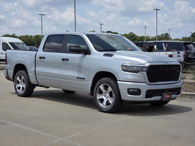 2026 RAM 1500 RAM 1500 EXPRESS CREW CAB 4X2 57 BOX