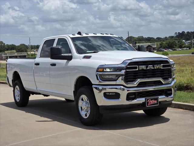 2026 RAM 2500 RAM 2500 TRADESMAN CREW CAB 4X4 8 BOX