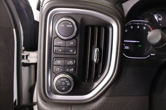 2022 GMC Sierra 1500 Limited 4WD Crew Cab Short Box AT4