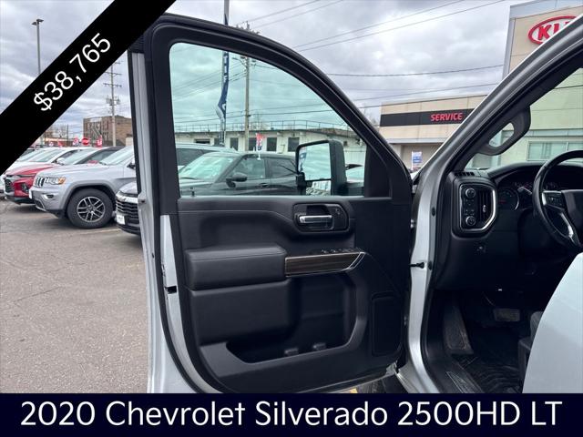 2020 Chevrolet Silverado 2500HD 4WD Double Cab Standard Bed LT