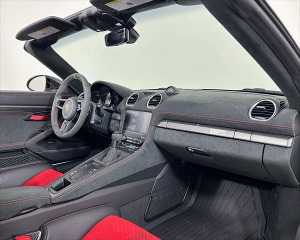 2024 Porsche 718 Spyder RS
