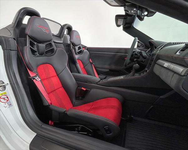 2024 Porsche 718 Spyder RS