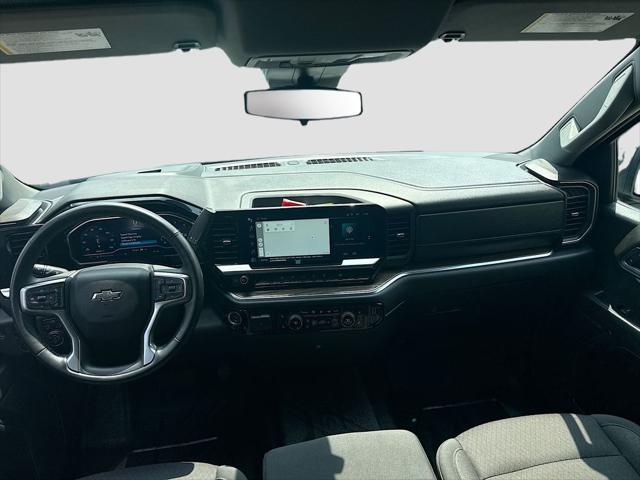 2024 Chevrolet Silverado 1500 4WD Crew Cab Short Bed RST