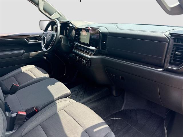 2024 Chevrolet Silverado 1500 4WD Crew Cab Short Bed RST