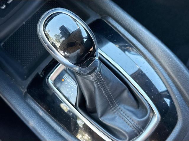 2020 Nissan Rogue Sport SV FWD Xtronic CVT