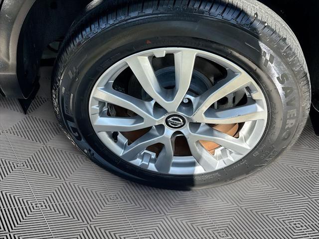 2020 Nissan Rogue Sport SV FWD Xtronic CVT