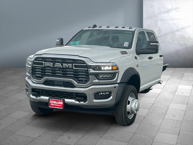2026 RAM 5500 Chassis RAM 5500 TRADESMAN CHASSIS CREW CAB 4X4 84 CA